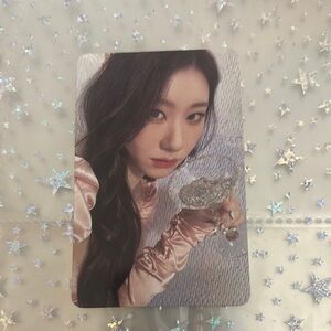Chaeryeong ITZY Checkmate Photo Card
